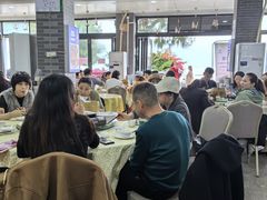 -鹏城人家海鲜酒家·23年老字号(较场尾店)