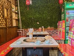 -人民公社铁锅炖·东北菜(卫国道店)