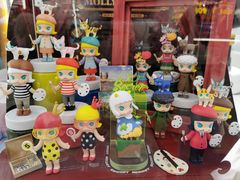 -泡泡玛特POPMART(侨福芳草地店)