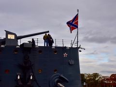 -阿芙乐尔号巡洋舰