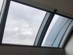 -上海滴水湖皇冠假日酒店