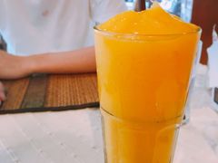 芒果冰沙-Cafe de Thaan Aoan