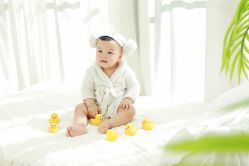 -江阴偶来路儿童摄影(江阴市新体育中心体育场店)