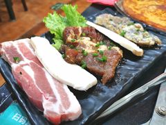 -牛信亭韩国料理·炭火烤肉(紫藤路店)