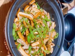 -川堂风·跷脚牛肉·乐山爆炒(宝山日月光店)