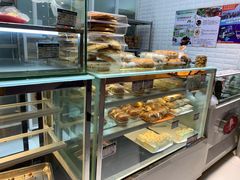 面包甜点陈列柜-白玉兰食品(甜云店)