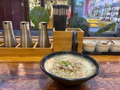 -二哥米线 丽江店