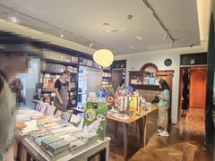 -思南书局·诗歌店