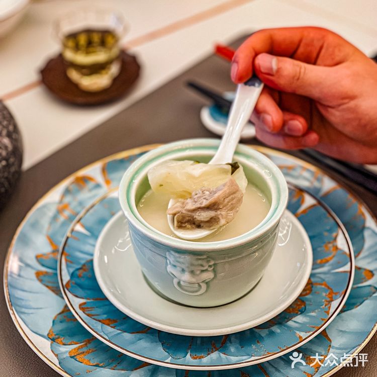 广州粤菜 | 这家天鹅酥太好看了吧❗想一口吃掉