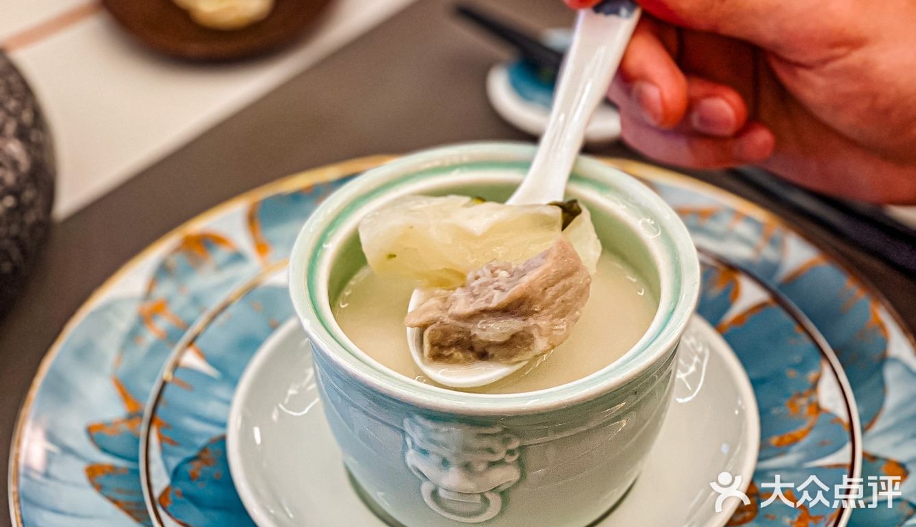 广州粤菜 | 这家天鹅酥太好看了吧❗想一口吃掉