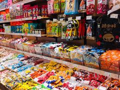 零售区-来伊份(双桂坊店)