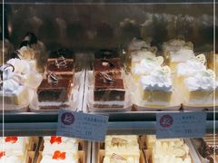 -凯司令(豫园地铁站店)