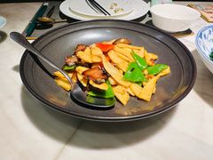 -宴昆山·私房菜(春晖店)