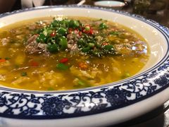 酸汤肥牛-重庆味道(台湾街店)