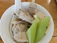-品鲜村农家菜·阳澄湖大闸蟹(总店)