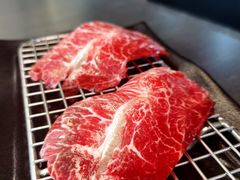 -铭牛烧肉·和牛海鲜自助(高新月牙湖店)