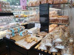 -好利来(彩香店)