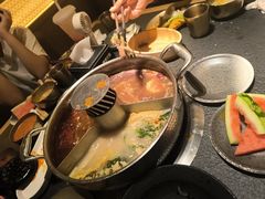 -晓宇重庆火锅(西安荟聚店)