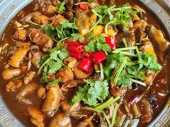 扎鱼拼鱼杂锅-鸿亨泰杂鱼馆(港馨家园店)