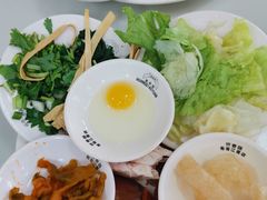 -桥香园云南过桥米线(金马碧鸡店)