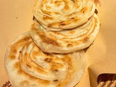 老济南油旋-明湖小楼·鲁菜·济南菜(大明湖店)