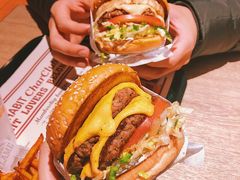 -The Habit Burger Grill 哈比特汉堡(复兴soho店)