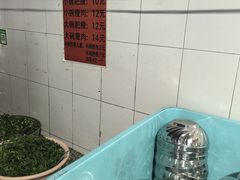 -正宗杨记普洱酸醋米线(总店)