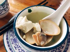 蚬仔豆腐芫茜汤-明记海鲜大排档(巽寮湾店)