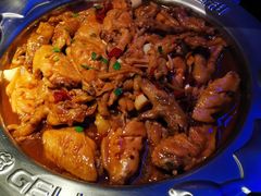 鸡翅煲-胖哥俩肉蟹煲(济南世茂国际广场店)