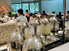 -元素自助餐厅·生蚝·海鲜·刺身(萝岗汇华希尔顿逸林酒店)
