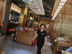 -黑牛の場烤肉(摩天活力城店)