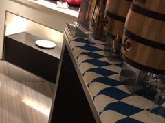 -上海滴水湖皇冠假日酒店