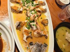 -鸽舞笙平金牌烧鸽子·融合菜(鲁谷店)