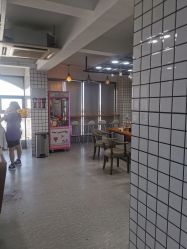 -88潮牌造型烫发·染发