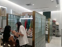 -海马体照相馆(环贸iapm大师爱情店)