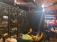 -吃饭皇帝大土家民族菜(正大广场店)
