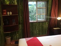 -轻住·悦享酒店(成都太平园地铁站店)