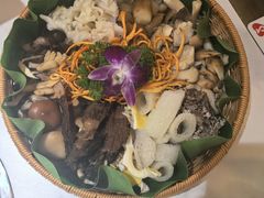 -野菌王•养生汤锅•野生菌火锅(大理漾濞路店)