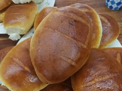 -敖特尔布里亚特美食坊(世纪花苑店)