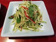 炝拌葫芦丝-窄巷子陕菜馆·地道陕西菜(粉巷店)
