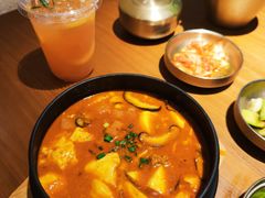韩式嫩豆腐汤-春熙台韩国料理·章鱼肥牛(西丽店)