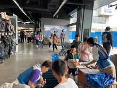 -迪卡侬(徐泾店)