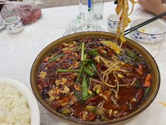 -乡土特色.冷锅鱼.牦牛肉汤锅