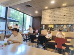 -麦当劳(杭州西湖银泰百货店)