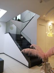 -La Rose·轻奢皮肤管理