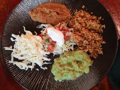 -Pistolera Mexican Cantina女枪手墨西哥餐厅(碧云路店)