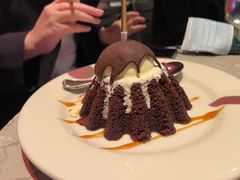 驰名巧克力熔岩蛋糕-Chili's Cafe&Bar奇利斯(滨江店)