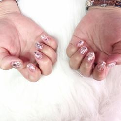 -Pink You美甲美睫纹绣定制中心