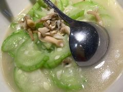 -费大厨辣椒炒肉(万家丽一店)