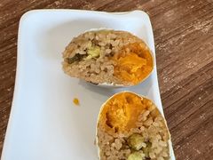 -继红顺河抄手名小吃